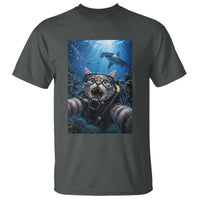 Funny Scuba Diving Cat Selfie With Hammerhead Shark T Shirt