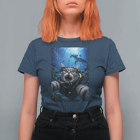 Funny Scuba Diving Cat Selfie With Hammerhead Shark T Shirt For Women