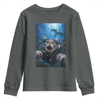 Funny Scuba Diving Cat Selfie With Hammerhead Shark Youth Sweatshirt