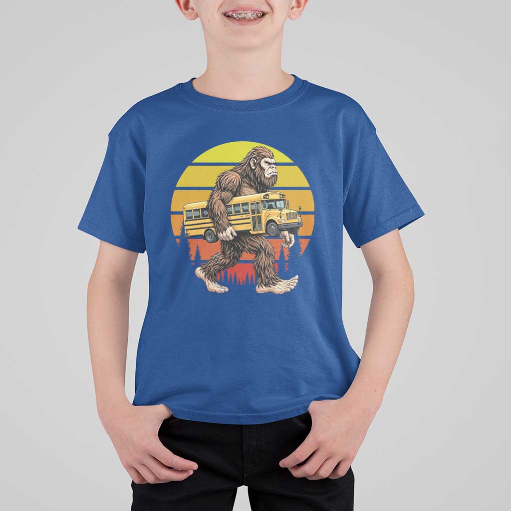 Funny Bigfoot School Bus Lover T Shirt For Kid Sasquatch Back To School Vintage Gift