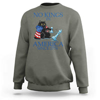 Funny Protest Chess Cat No Kings In America Sweatshirt Political Humor Gift