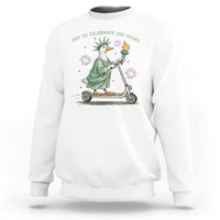 Funny Goose Statue Of Liberty Sweatshirt Off To Celebrate 250 Year