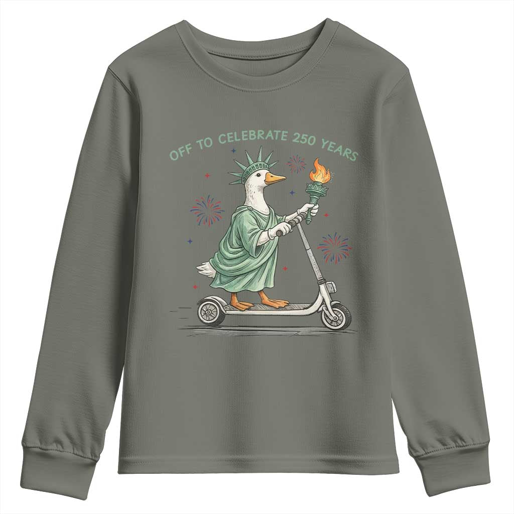 Funny Goose Statue Of Liberty Youth Sweatshirt Off To Celebrate 250 Year