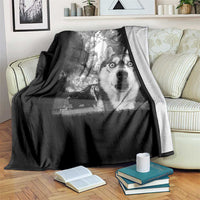 Funny Husky Chaos Throw Blanket Cool Dog Selfie With Burning Car