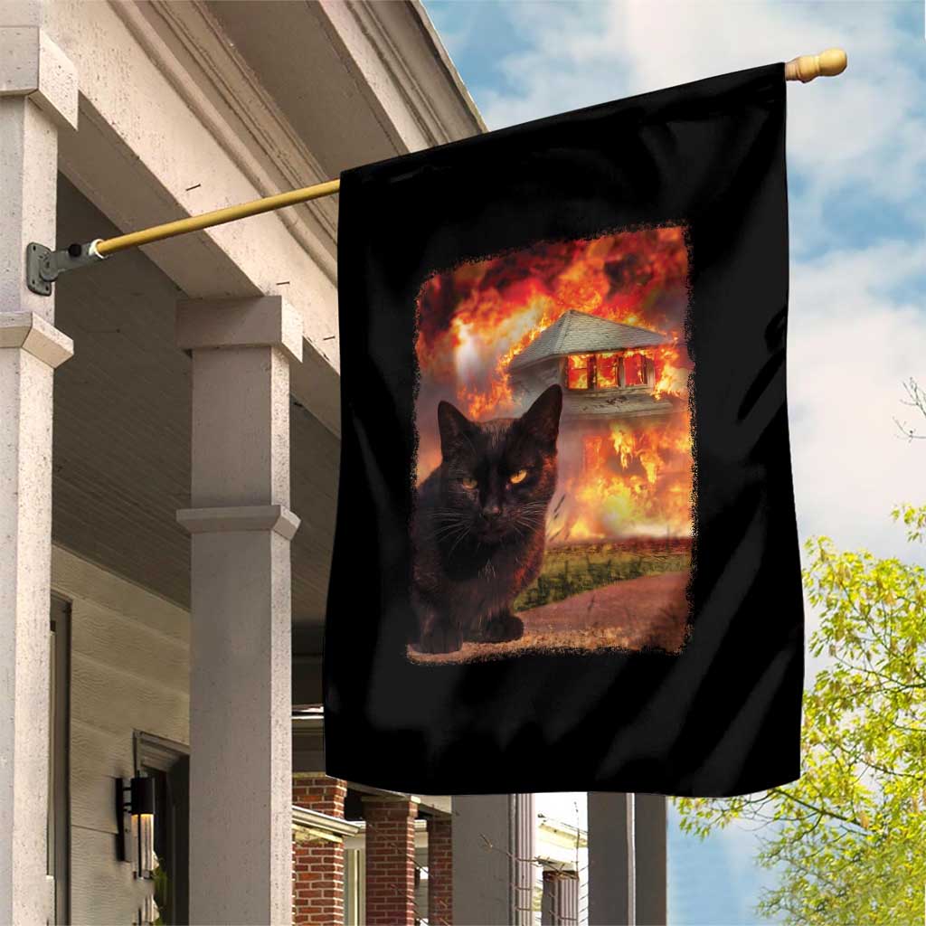 Funny Crazy Cat Selfie Garden Flag Bad Kitty Chaos Humor Graphic