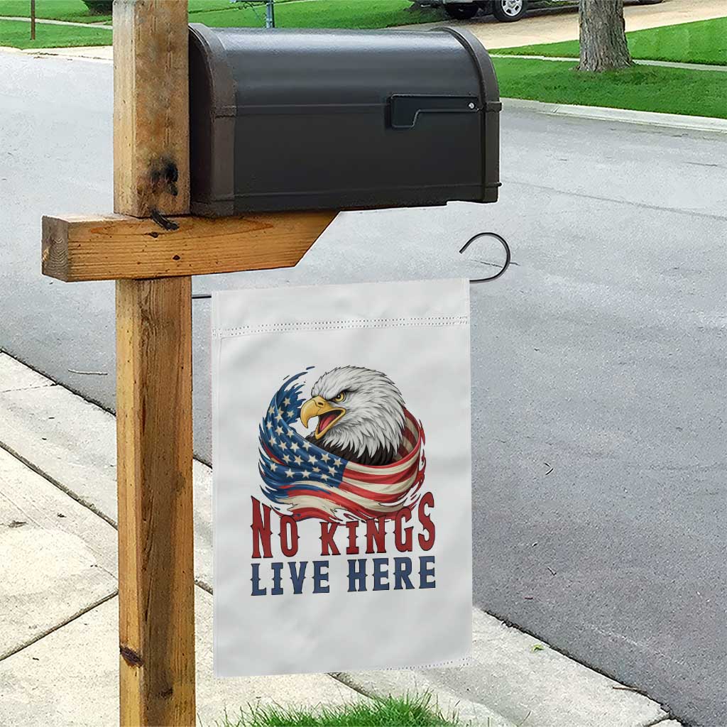 No Kings Live Here Garden Flag Patriotic American Eagle
