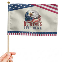 No Kings Live Here Patriotic Handheld Flag Patriotic American Eagle