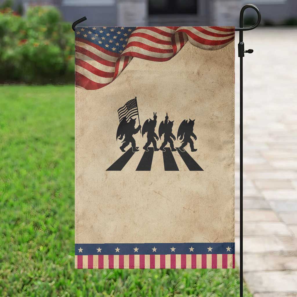Funny Patriotic Mothman Garden Flag Cryptid Lover Gift