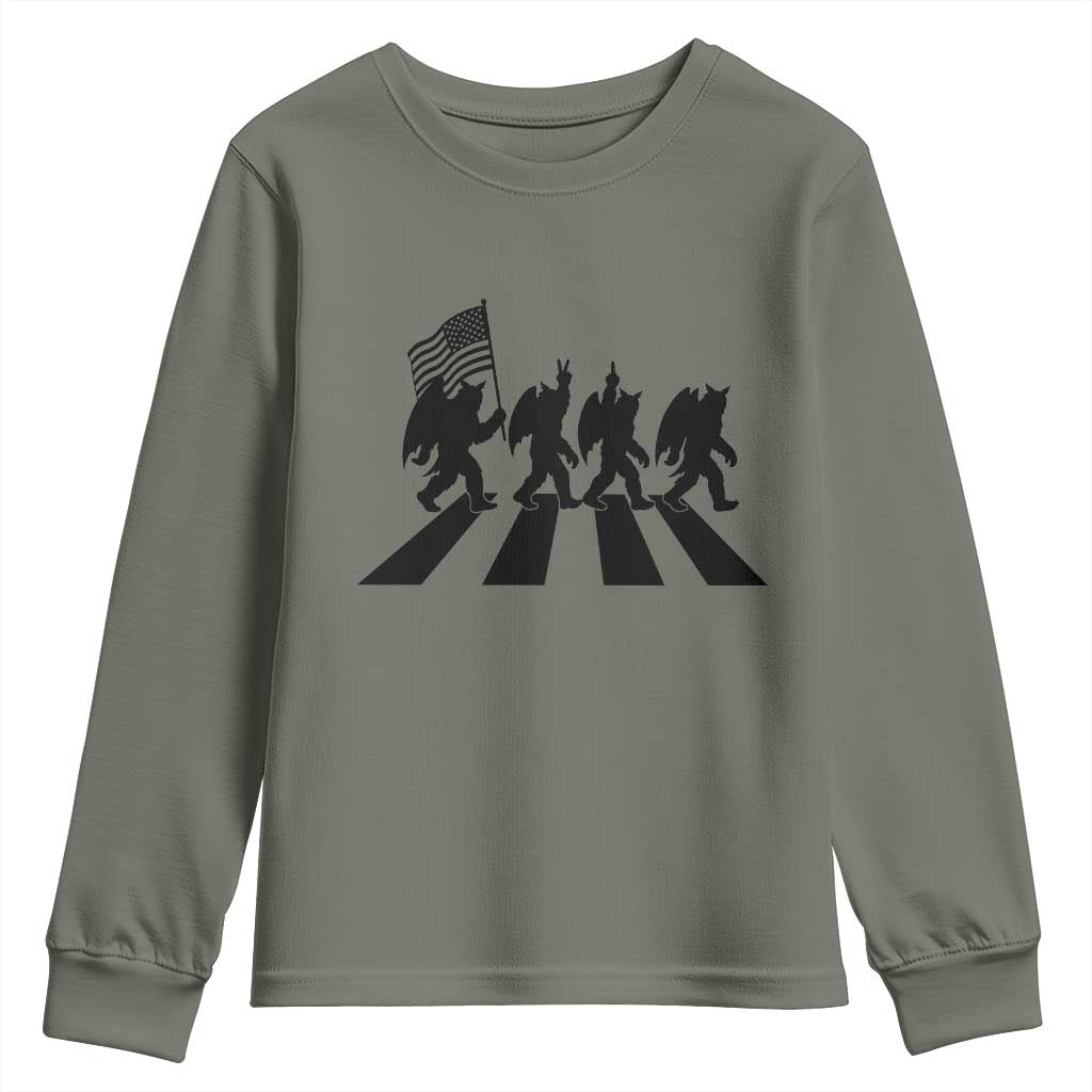 Funny Patriotic Mothman Youth Sweatshirt Cryptid Lover Gift