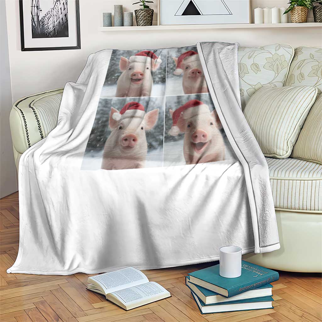 Funny Pig With Santa Hat Photobooth Throw Blanket Christmas Gift - Wonder Print Shop