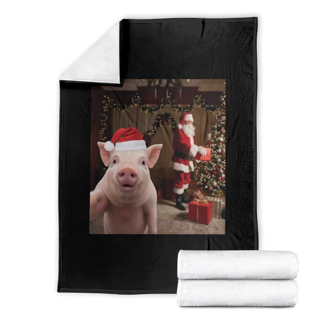 Funny Christmas Pig Selfie With Santa Gift Throw Blanket - Wonder Print Shop