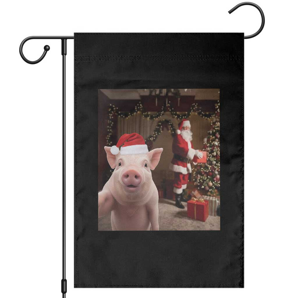 Funny Christmas Pig Selfie With Santa Gift Garden Flag - Wonder Print Shop