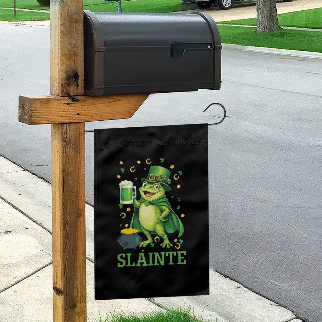 Funny Slainte Irish Frog Beer St Patricks Day Garden Flag