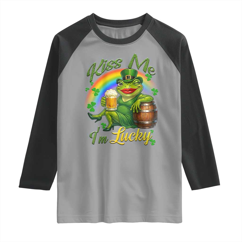 Funny Kiss Me I Am Lucky Raglan Shirt St Patricks Day Frog