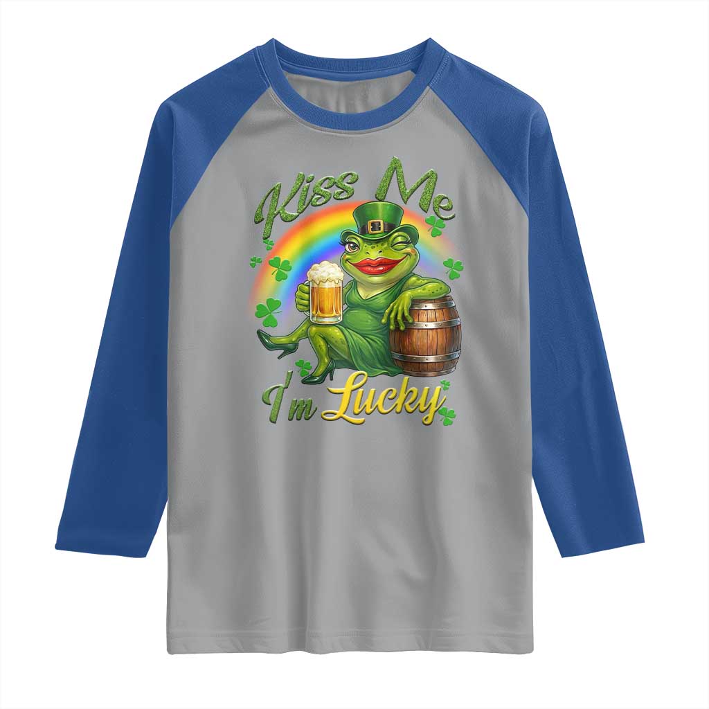 Funny Kiss Me I Am Lucky Raglan Shirt St Patricks Day Frog