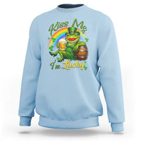 Funny Kiss Me I Am Lucky Sweatshirt St Patricks Day Frog
