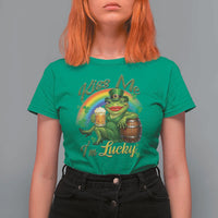 Funny Kiss Me I Am Lucky T Shirt For Women St Patricks Day Frog