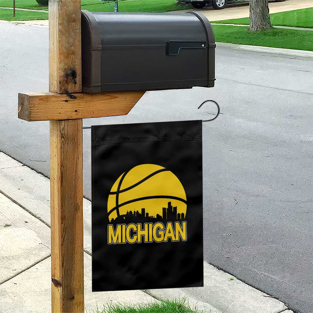 Vintage Michigan Skyline Garden Flag Basketball Lover Gift