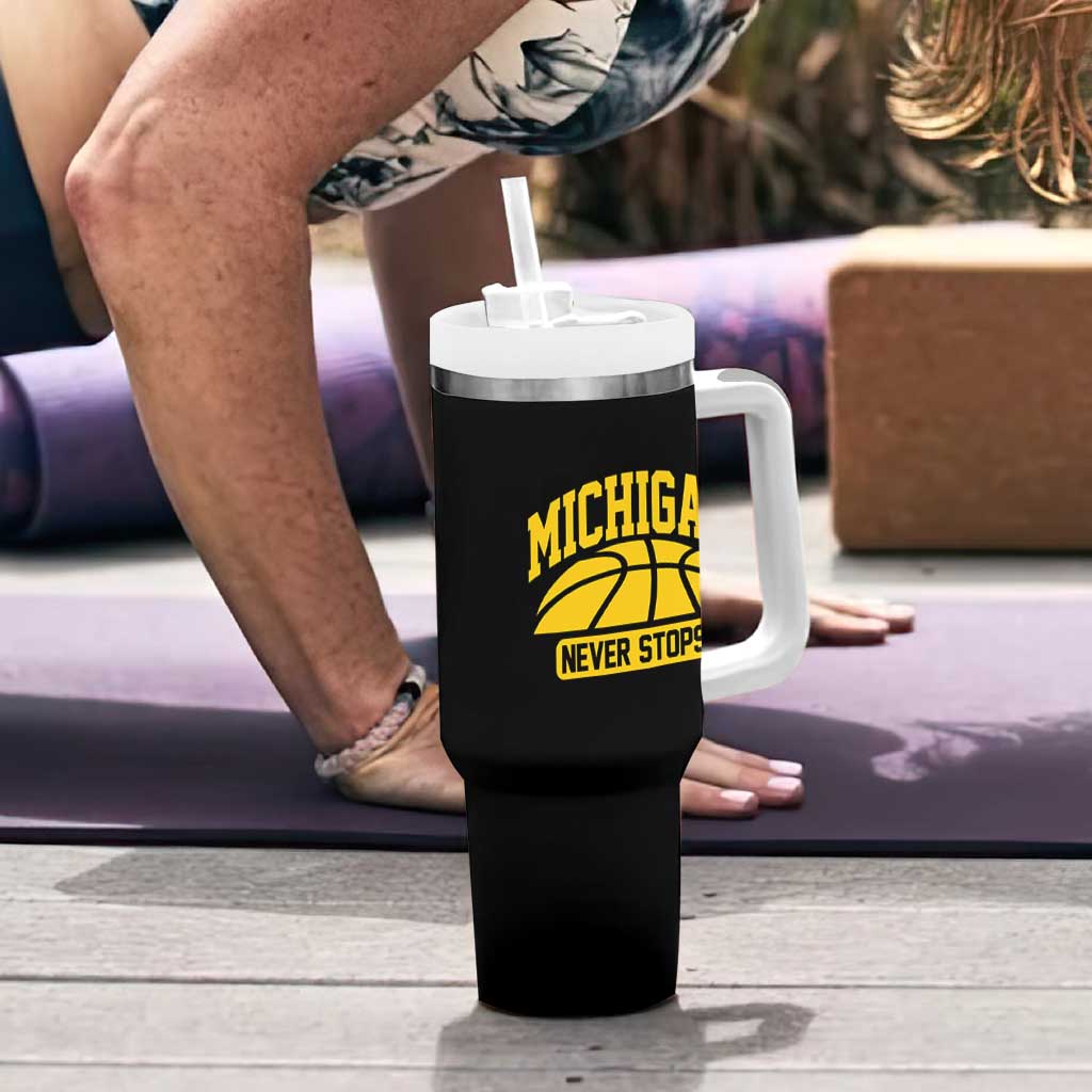 Michigan Never Stops Tumbler With Handle Great Lakes State Basketball Pride Gift