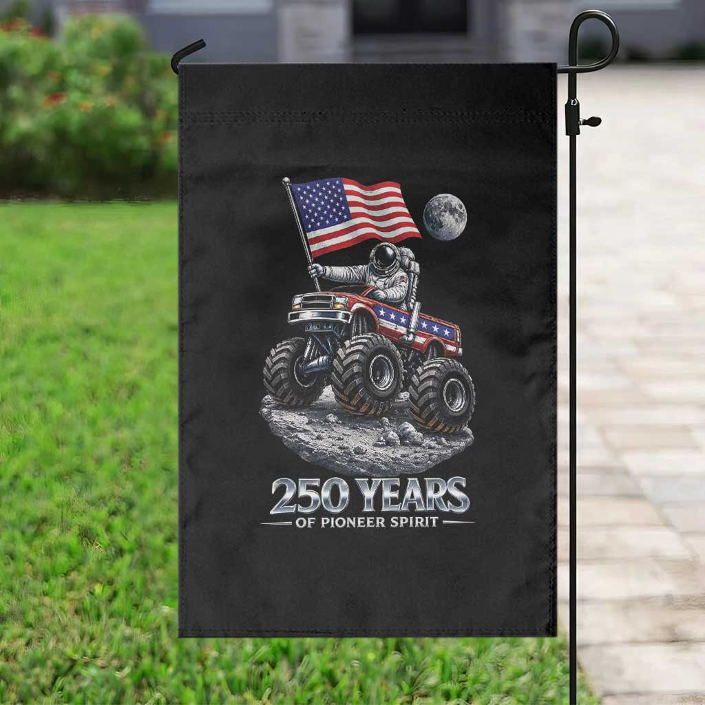 Astronaut 250 Years Of Pioneer Spirit Garden Flag USA 250th Anniversary
