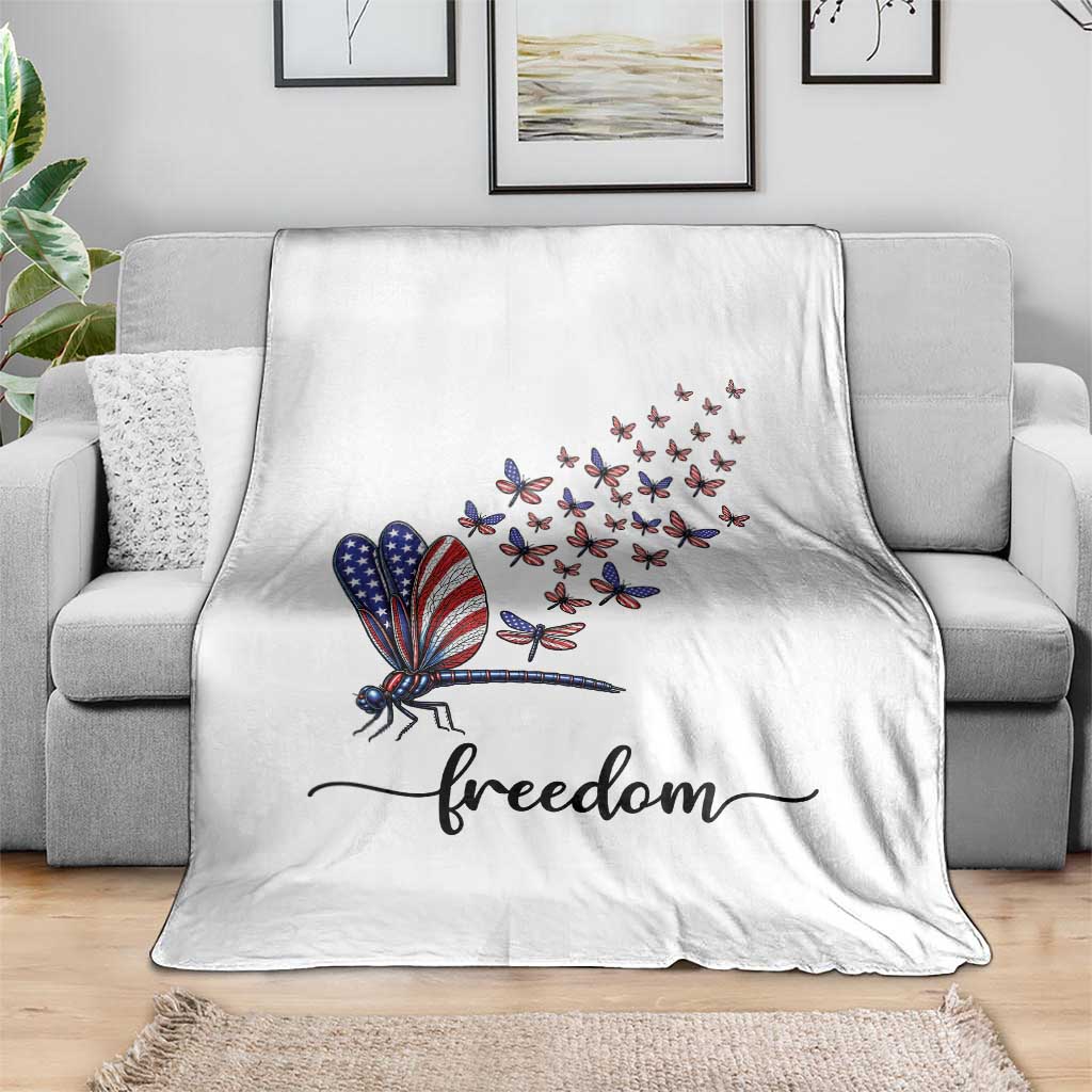 Freedom Dragonfly American Flag 4th Of July Throw Blanket Patriotic Nature Lover Graphic