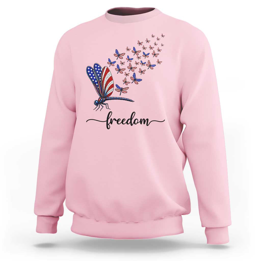 Freedom Dragonfly American Flag 4th Of July Sweatshirt Patriotic Nature Lover Graphic