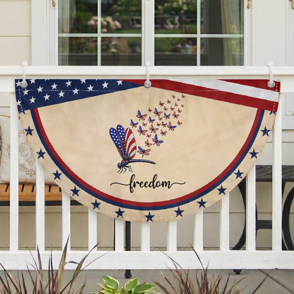 Freedom Dragonfly American Flag 4th Of July Patriotic Fan Flag Nature Lover Graphic