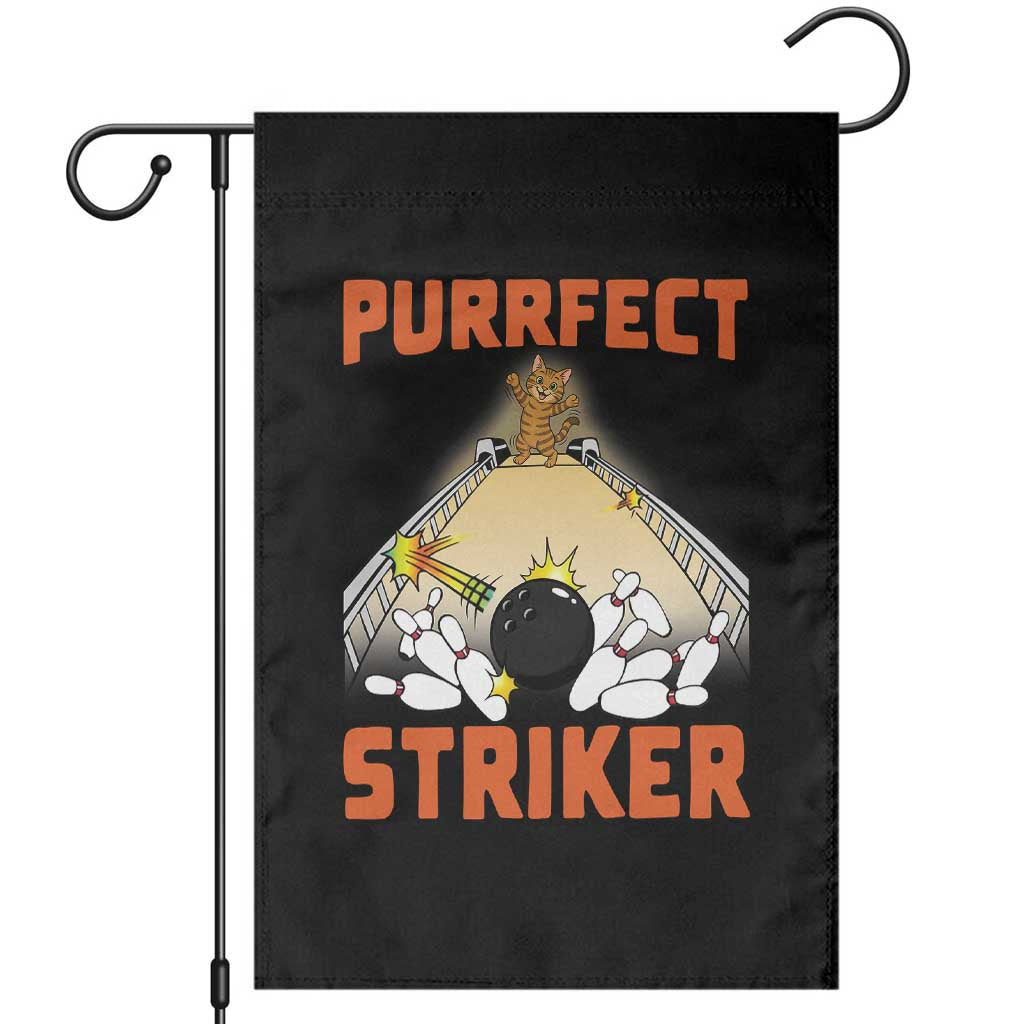 Funny Cat Bowling Gift Garden Flag Purrfect Striker - Wonder Print Shop