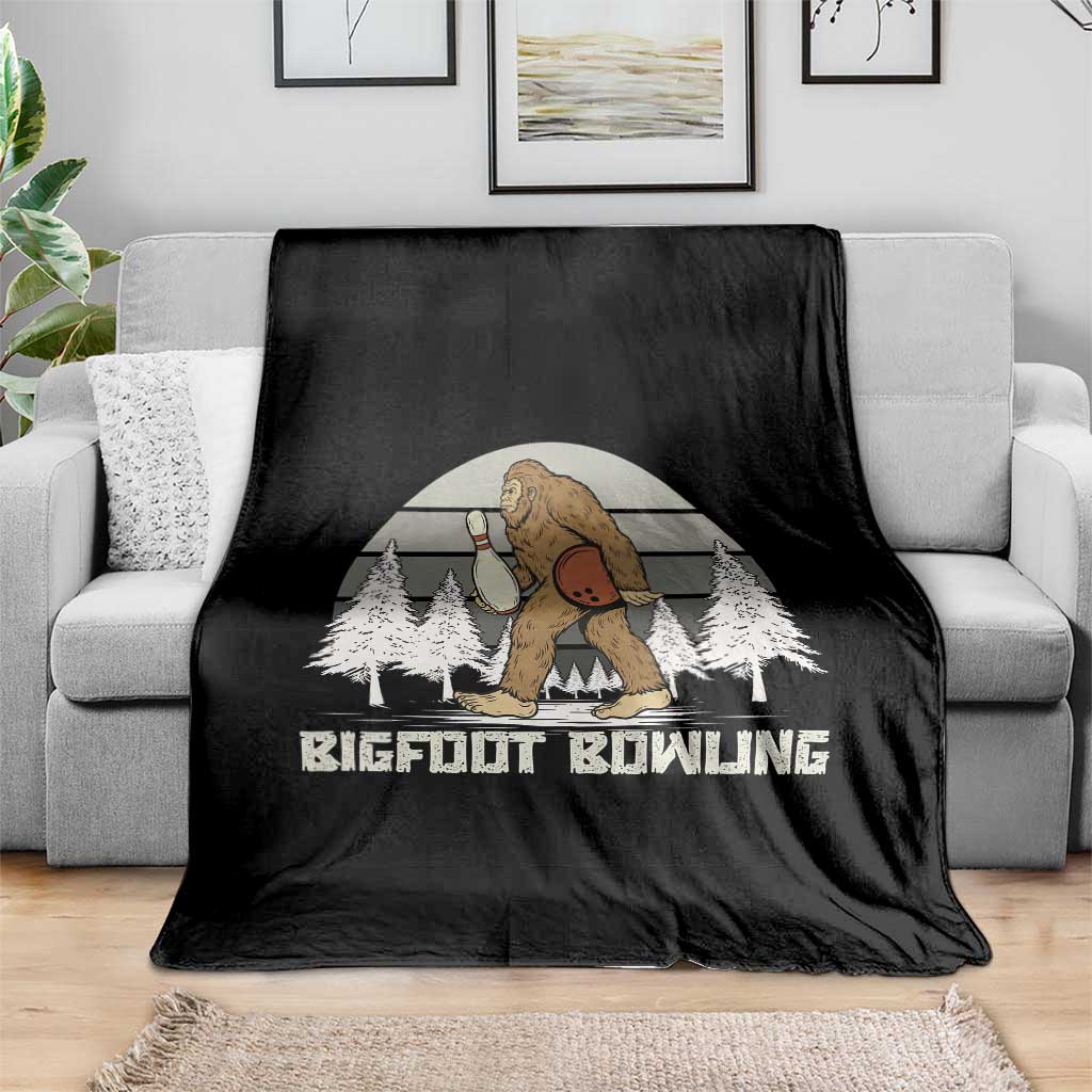 Funny Bigfoot Bowling Throw Blanket Gift For Bowler - Wonder Print Shop