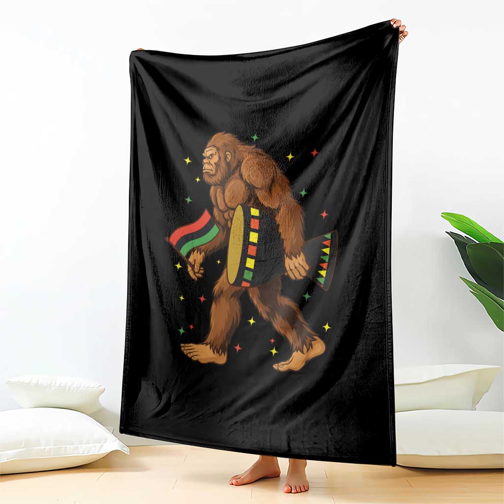 Funny Kwanzaa Bigfoot Lover Throw Blanket African American Holiday Gift - Wonder Print Shop