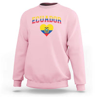 Vintage Ecuador Flag Heart Sweatshirt Proud Ecuadorian Heritage Gift