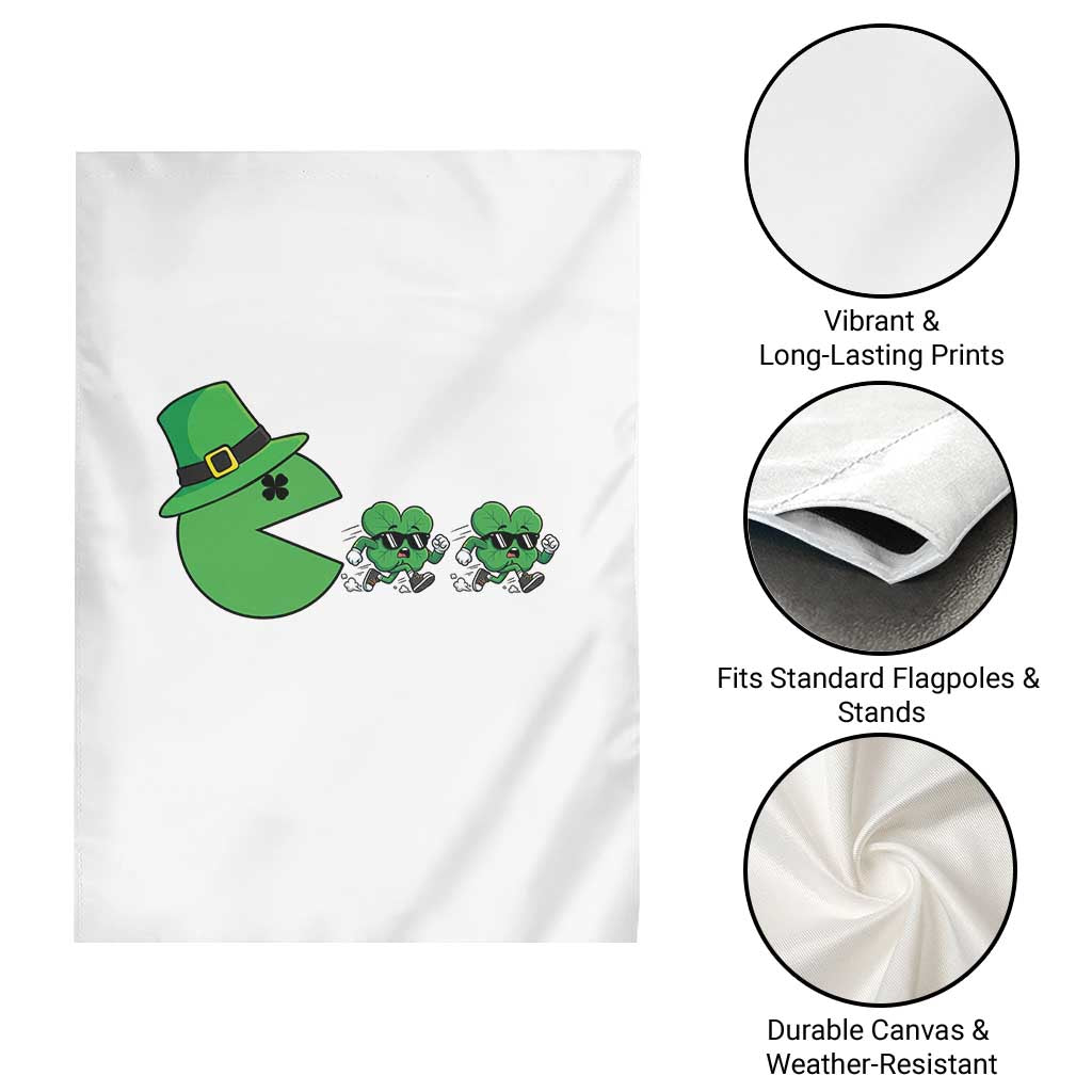 St Patricks Day Retro Gamer Eating Shamrock Lucky Gift Garden Flag