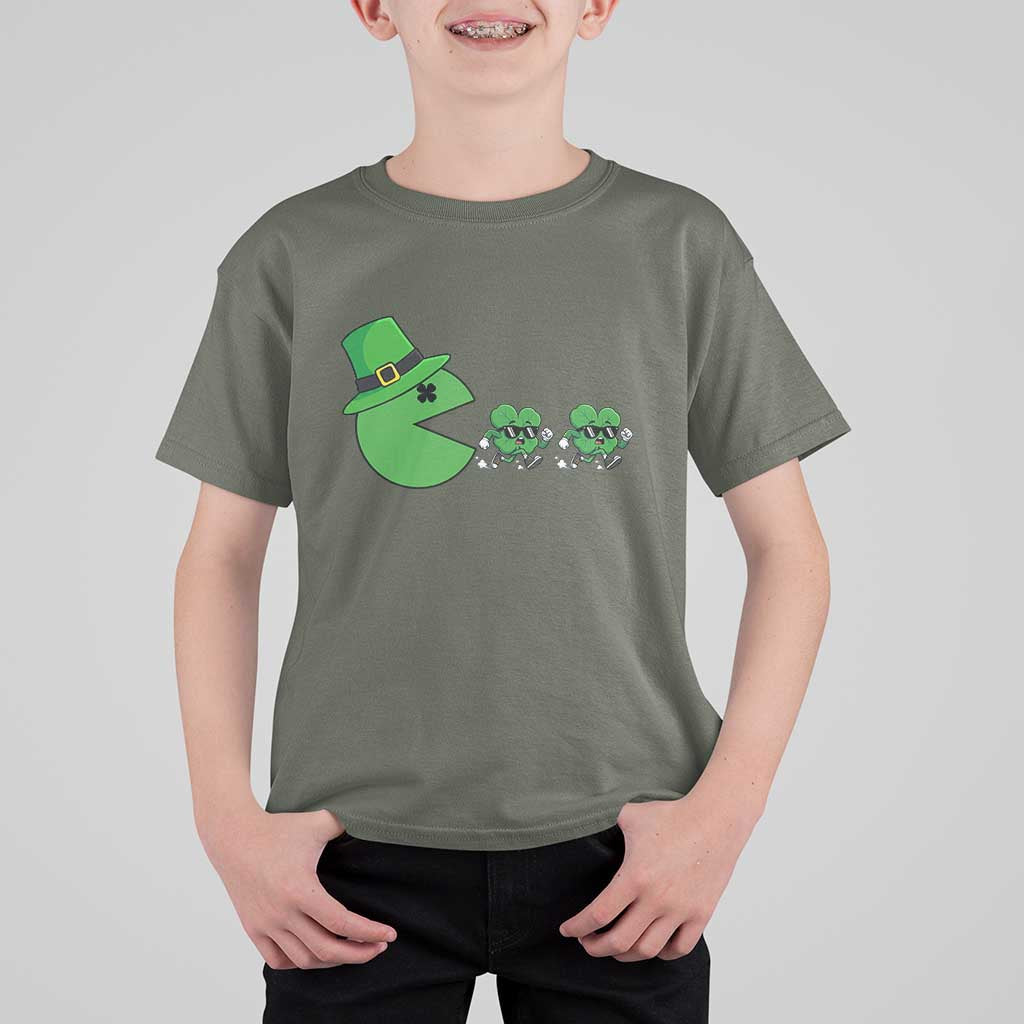 St Patricks Day Retro Gamer Eating Shamrock Lucky Gift T Shirt For Kid