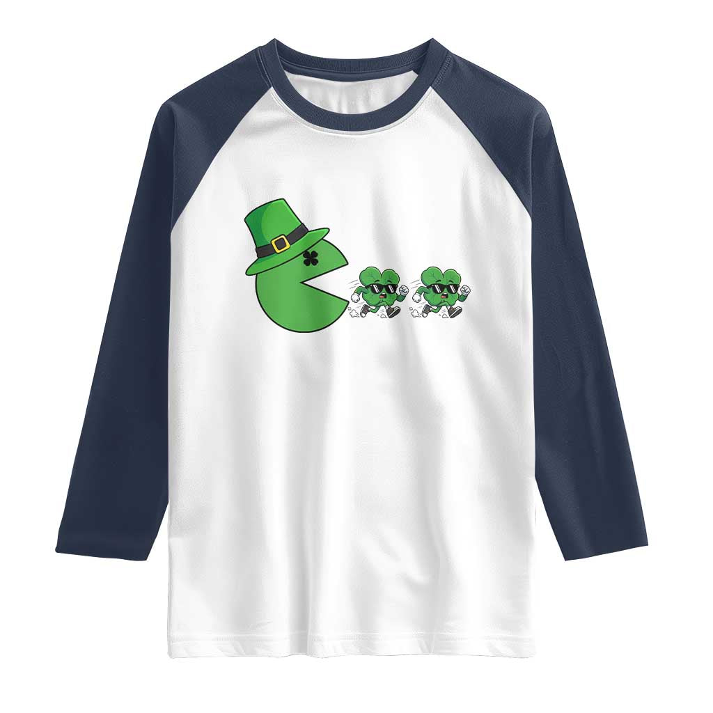 St Patricks Day Retro Gamer Eating Shamrock Lucky Gift Raglan Shirt