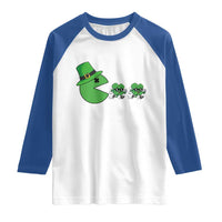 St Patricks Day Retro Gamer Eating Shamrock Lucky Gift Raglan Shirt