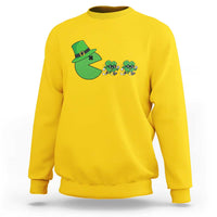 St Patricks Day Retro Gamer Eating Shamrock Lucky Gift Sweatshirt