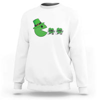 St Patricks Day Retro Gamer Eating Shamrock Lucky Gift Sweatshirt