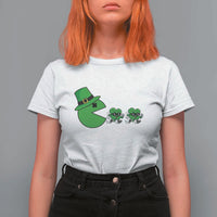 St Patricks Day Retro Gamer Eating Shamrock Lucky Gift T Shirt For Women