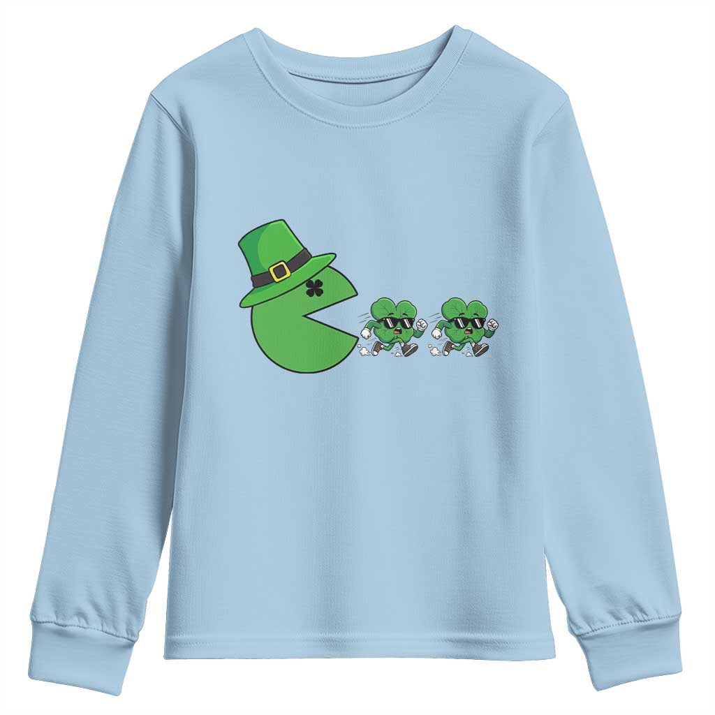 St Patricks Day Retro Gamer Eating Shamrock Lucky Gift Youth Sweatshirt