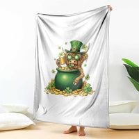 Funny Highland Cow St Patricks Day Throw Blanket Farm Lover Gift