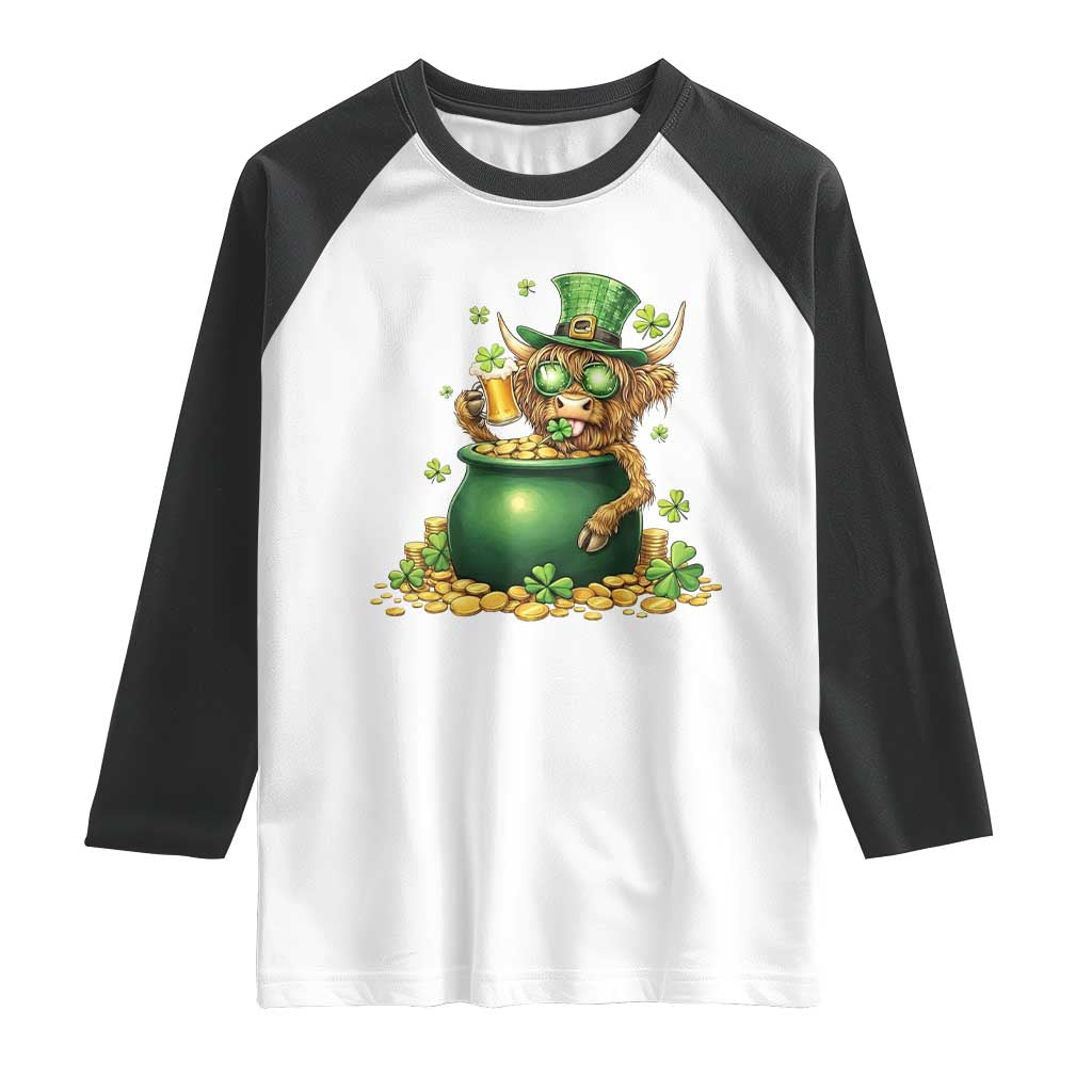Funny Highland Cow St Patricks Day Raglan Shirt Farm Lover Gift