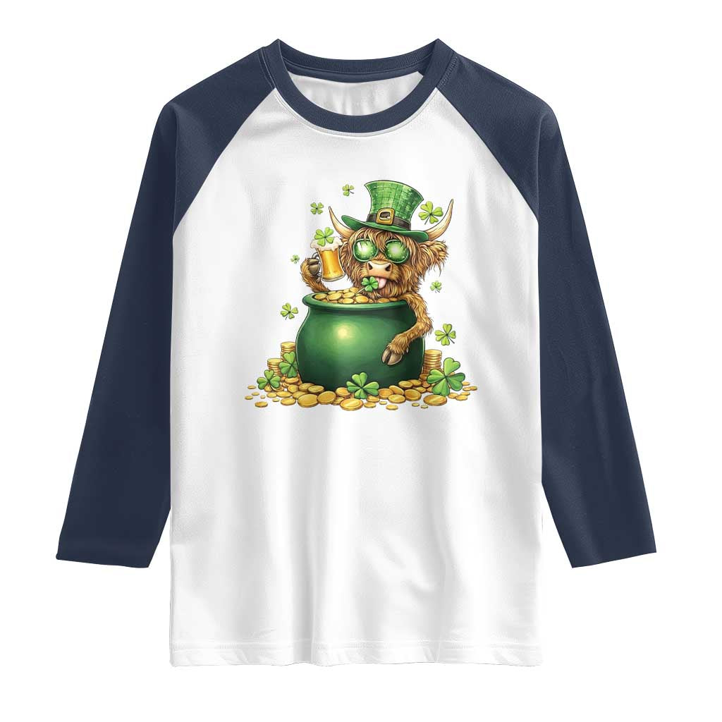Funny Highland Cow St Patricks Day Raglan Shirt Farm Lover Gift