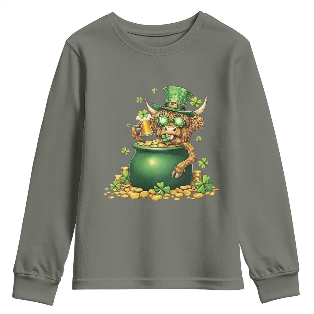 Funny Highland Cow St Patricks Day Youth Sweatshirt Farm Lover Gift