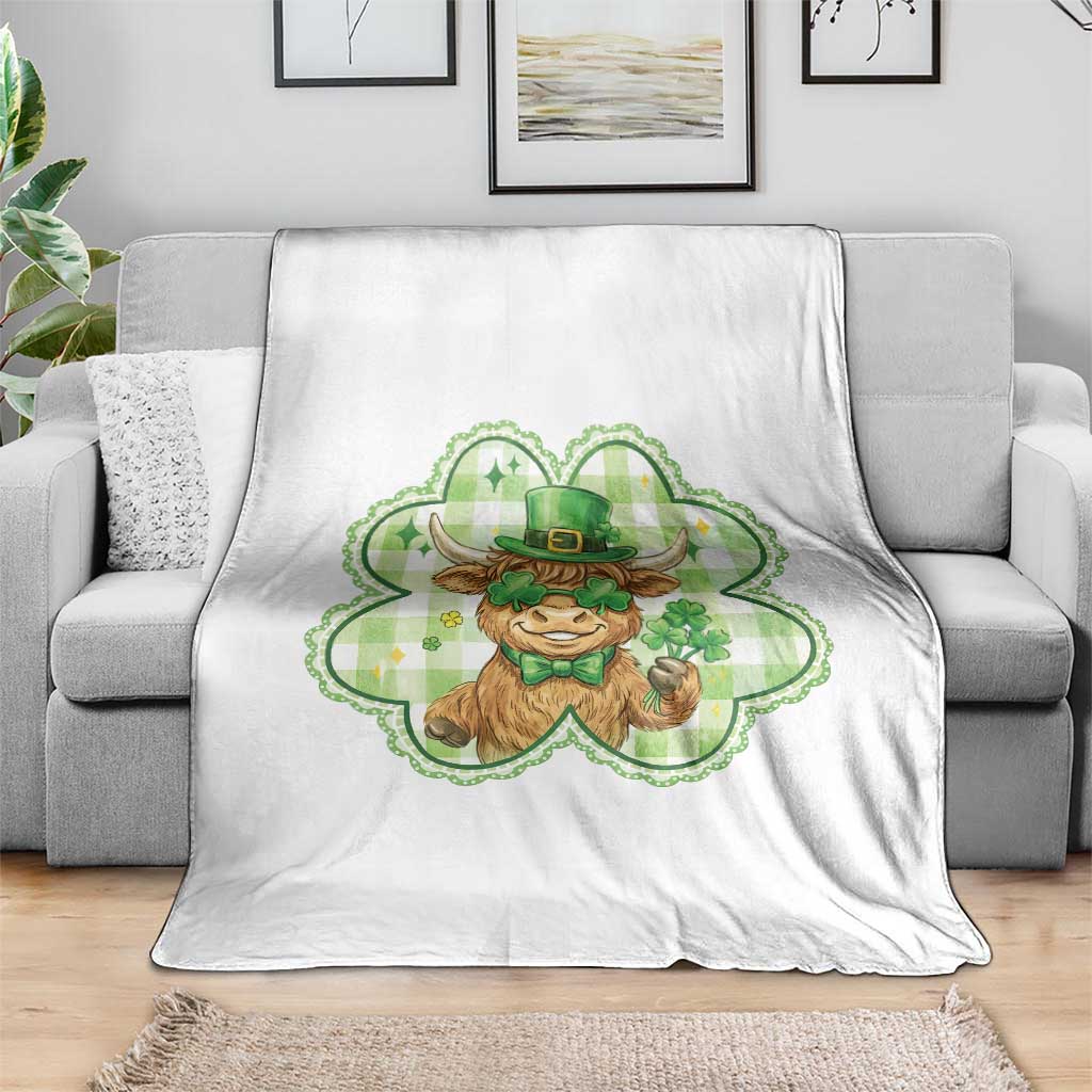 Funny Irish Highland Cow Shamrock Holiday Gift Throw Blanket