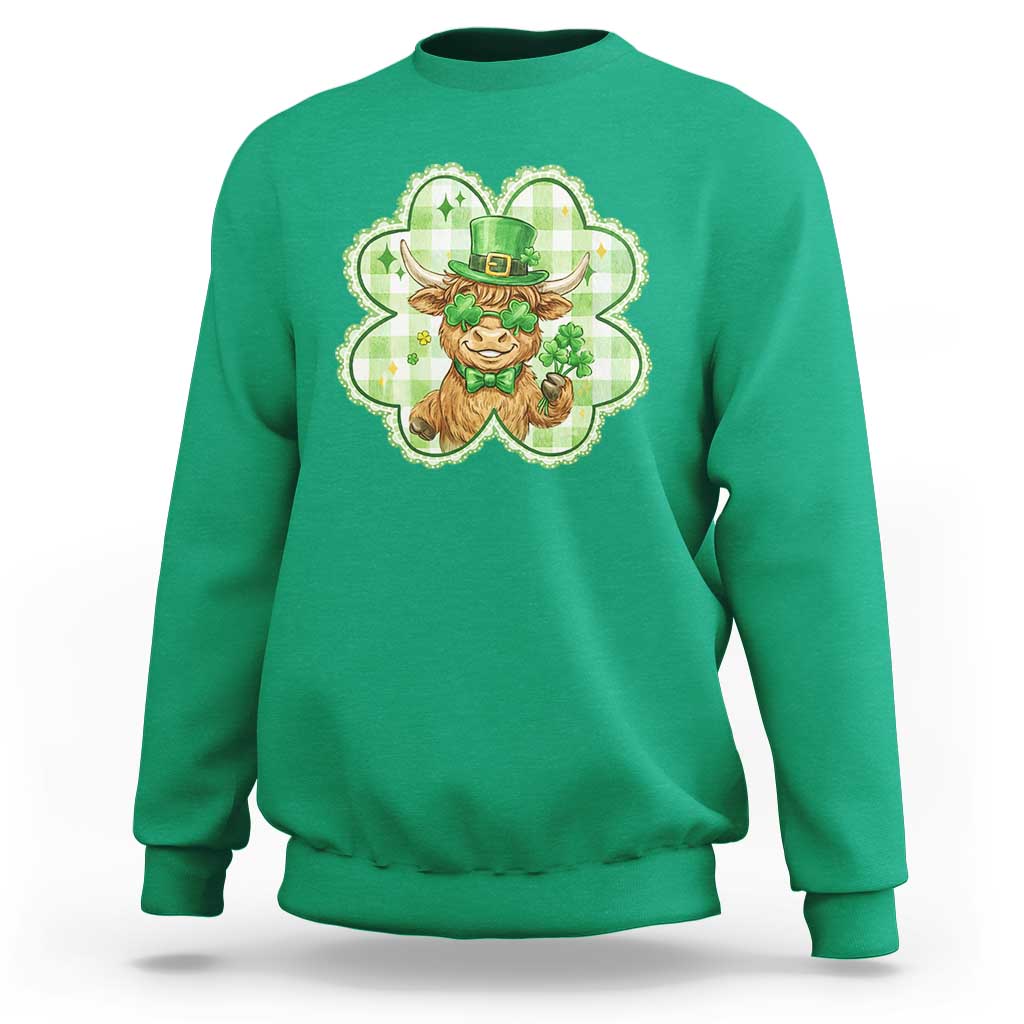 Funny Irish Highland Cow Shamrock Holiday Gift Sweatshirt