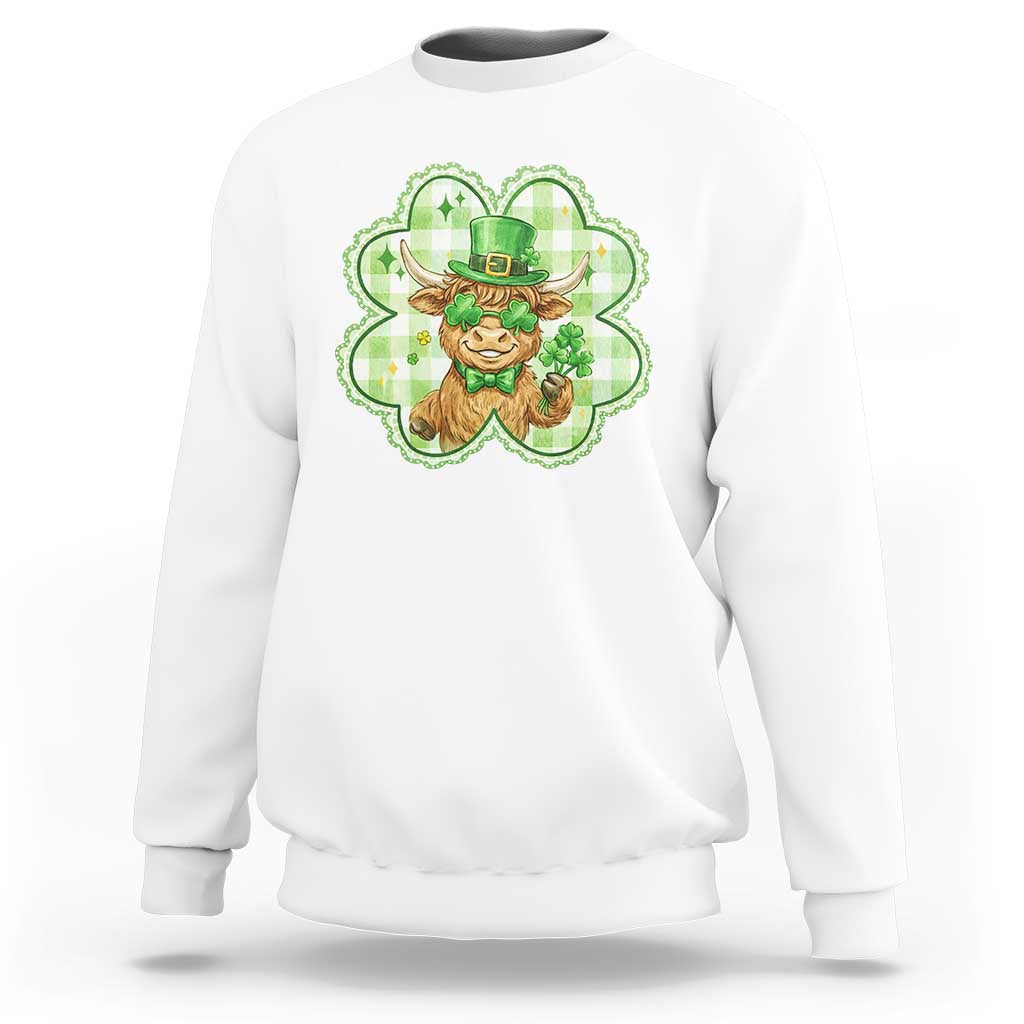 Funny Irish Highland Cow Shamrock Holiday Gift Sweatshirt