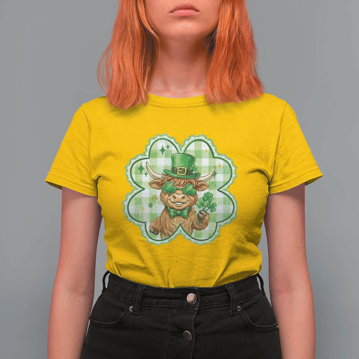 Funny Irish Highland Cow Shamrock Holiday Gift T Shirt For Women