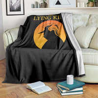 Funny The Lying King Long Nose Silhouette Throw Blanket Vintage Political Satire Statement Gift