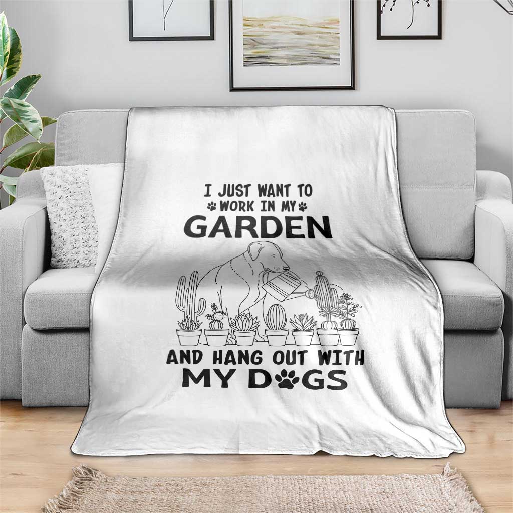I Just Want To Garden And Hangout With My Dog Throw Blanket Gardener Gift - Wonder Print Shop