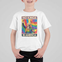 Funny Patriotic LGBT Graphic T Shirt For Kid No Kings In America